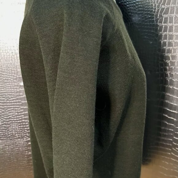 Essentiel Antwerp Forest Green Wool Sweater Black Flower Accent Size Medium - Picture 5 of 9